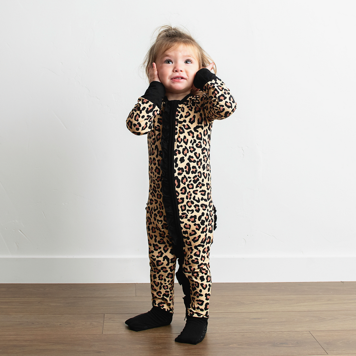 Convertible Ruffle Zippy